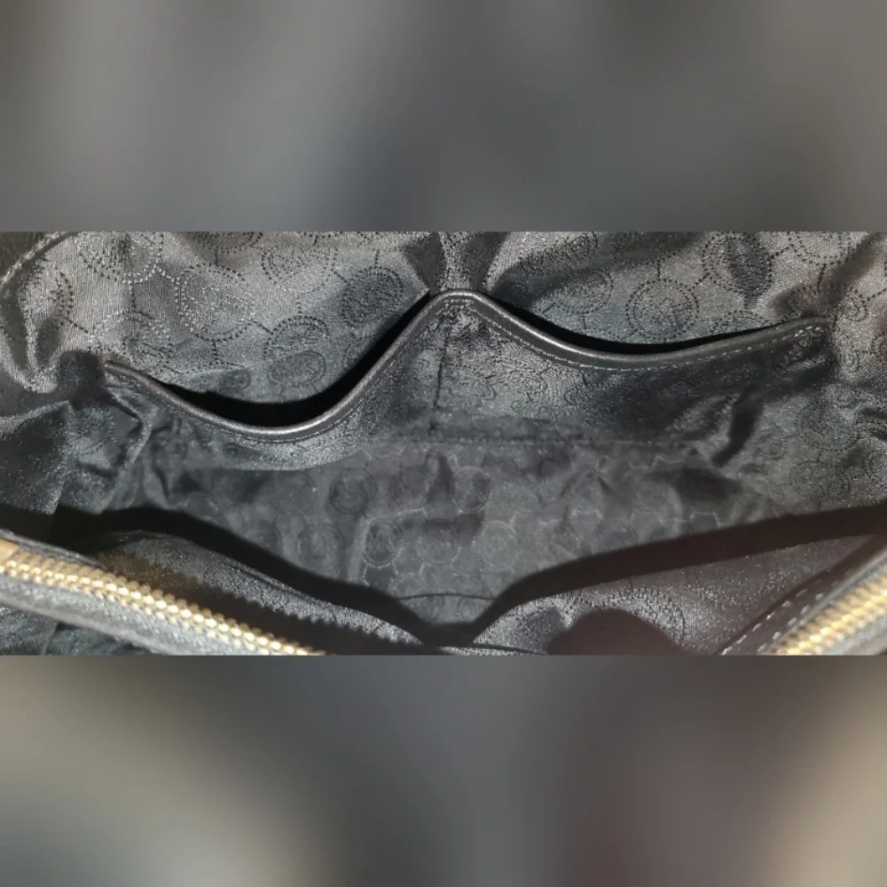 Michael Kors Cynthia Saffiano Leather Logo Satchel Tote Crossbody Bag - Picture 13 of 15